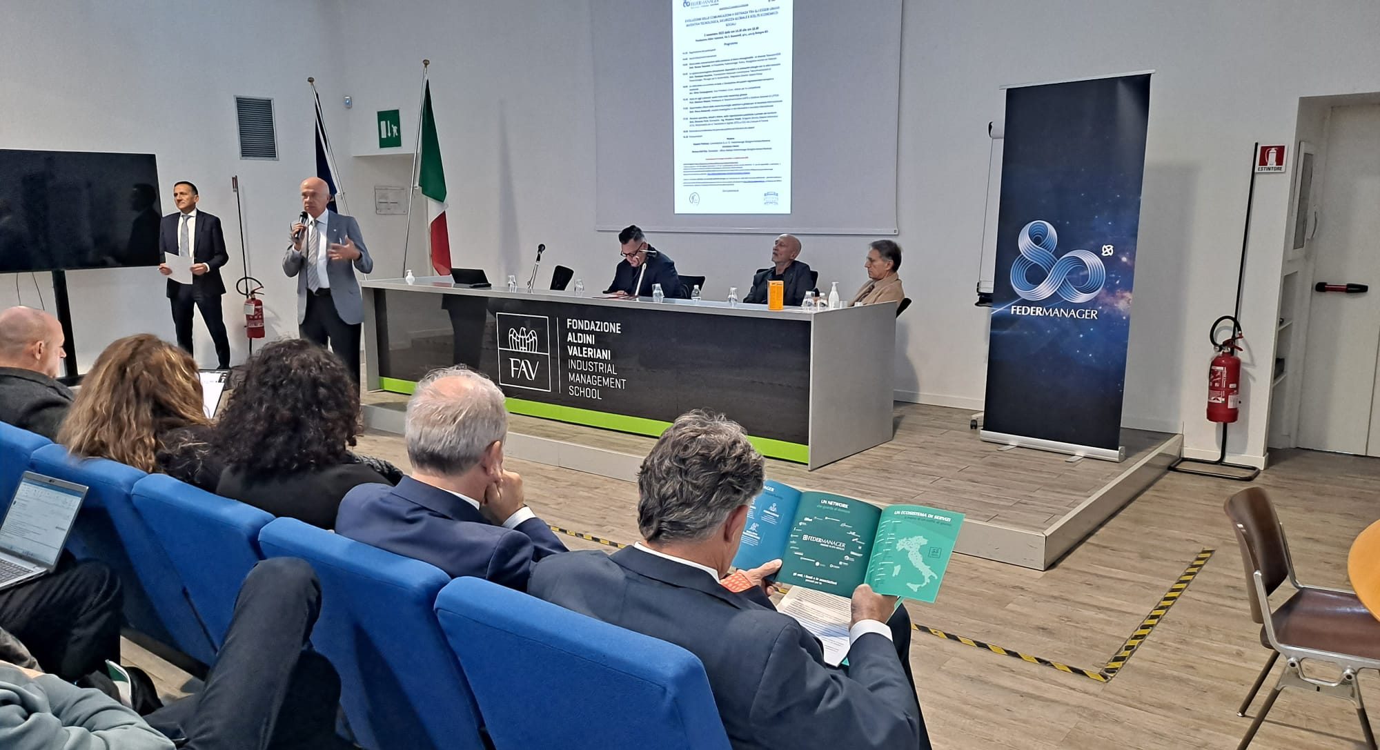 Comunicazioni a distanza materiali